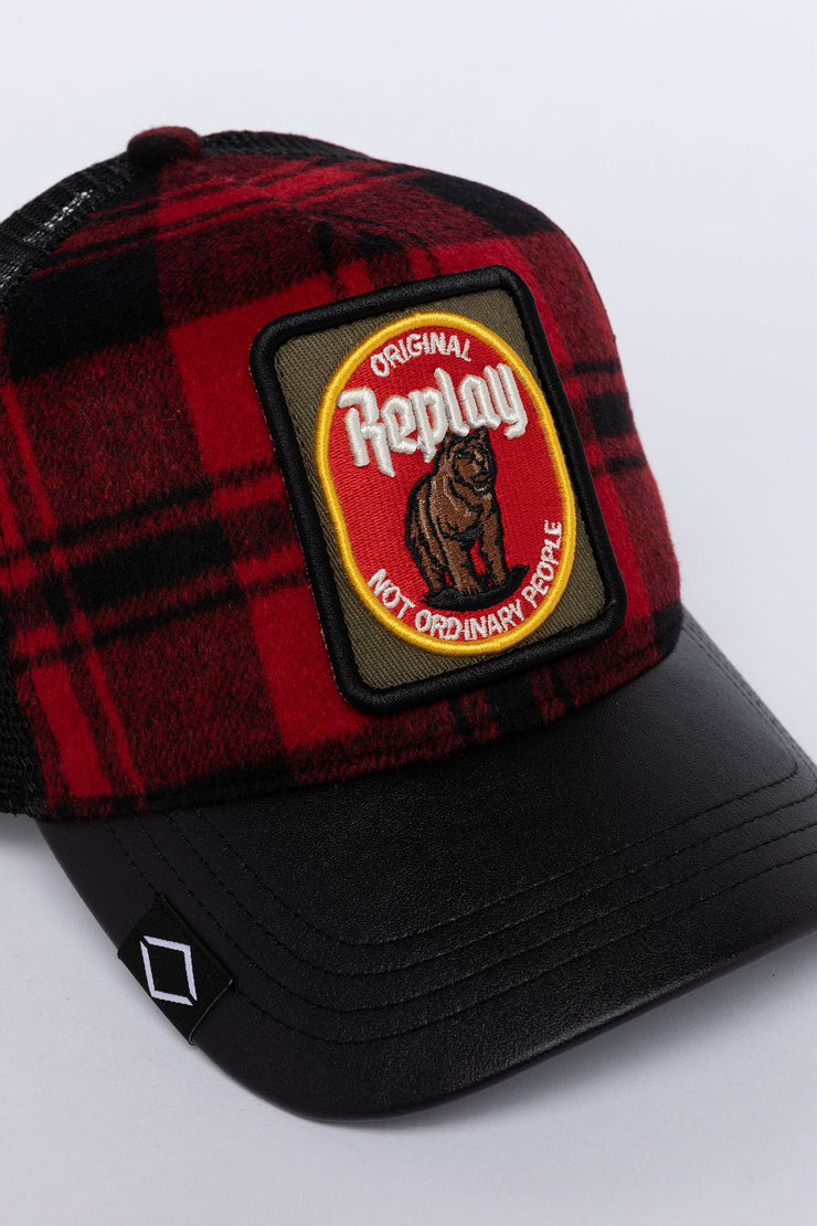 REPLAY CAP WITH BILL IN CHECKED WOOL WITH BEAR PATCH