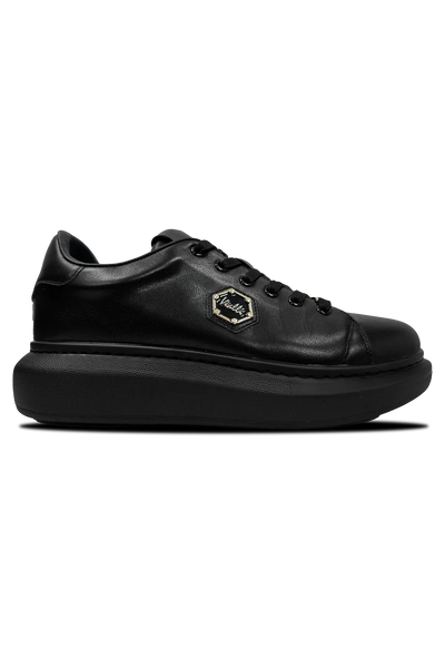 Baston Triple Black Sneaker