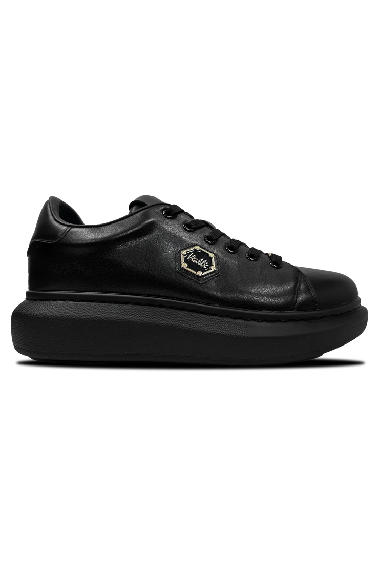 Baston Triple Black Sneaker